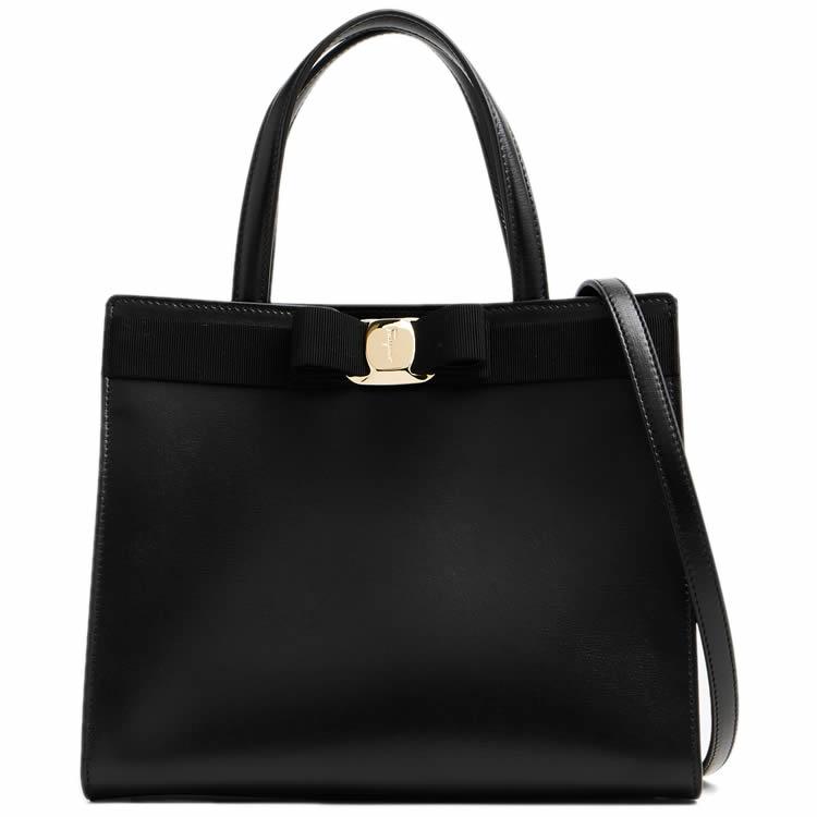 FERRAGAMO（フェラガモ） Salvatore Ferragamo バッグ ハンドバッグ