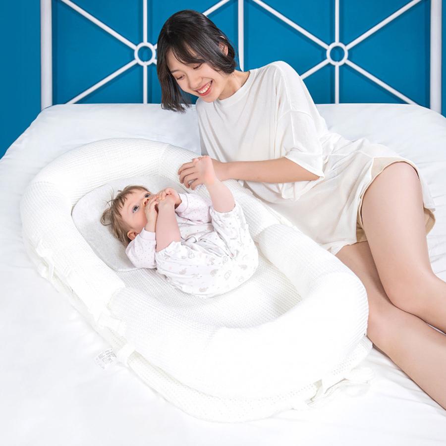 ベビーベッド 白 折り畳み ベッドインベッド 携帯型 添い寝 出産祝い