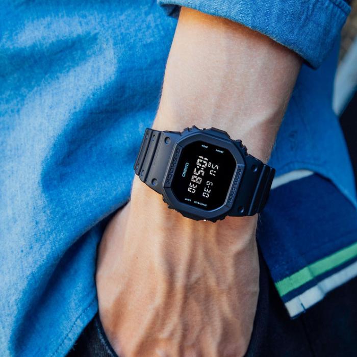 G-SHOCK Gショック ジーショック 5600 メンズ 腕時計 DW-5600UBB-1JF