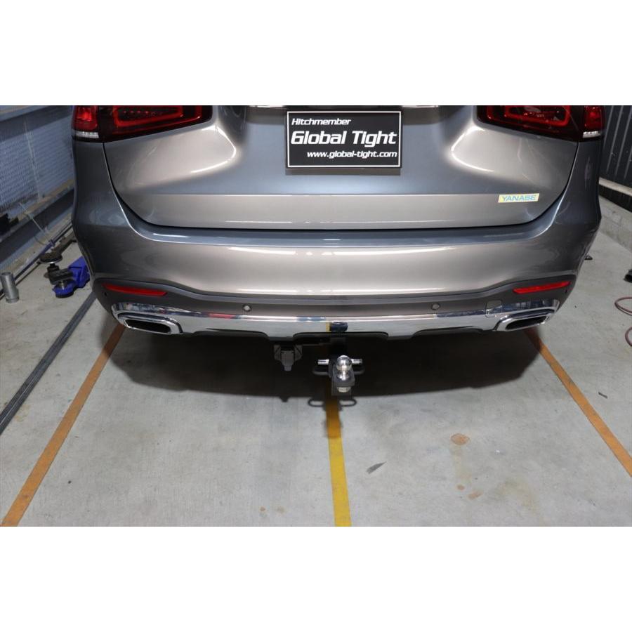 Global Tight（グローバルタイト） GLS400d用ヒッチメンバー MERCEDES