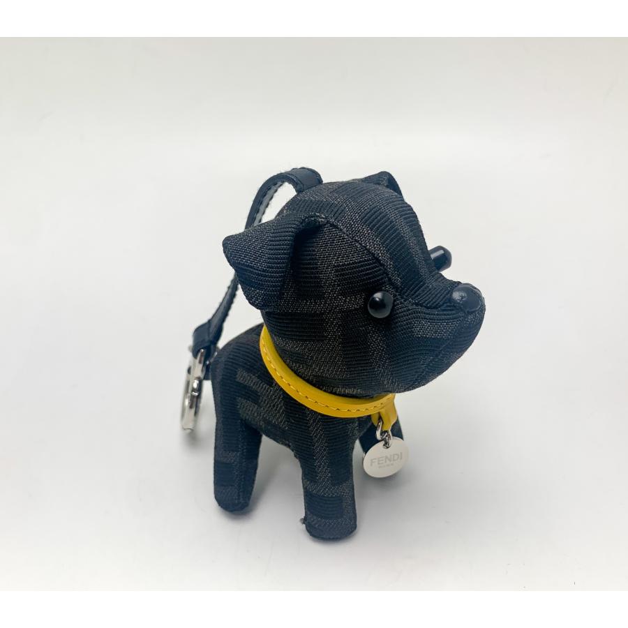 FENDI フェンディ イヌ ドッグ 犬モチーフ FFジャガード ITO チャーム