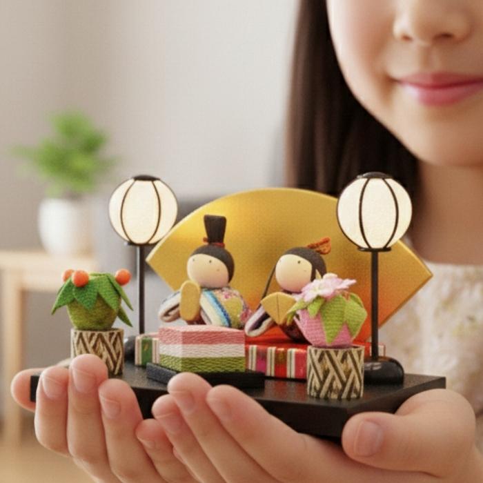 弥生座雛 / コンパクト 雛飾り ひな人形 親王飾り ちりめん 京都 和