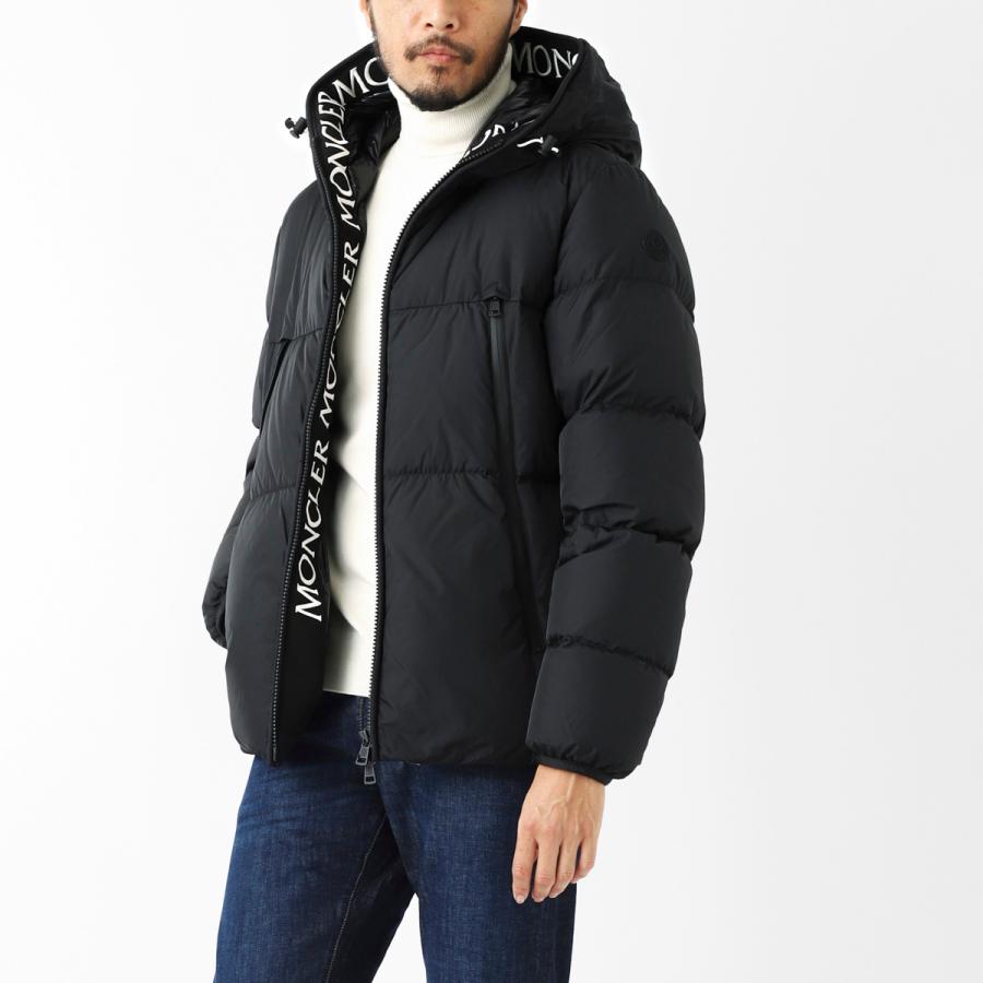 MONCLER（モンクレール） ダウンジャケット MONTCLA GIUBBOTTO