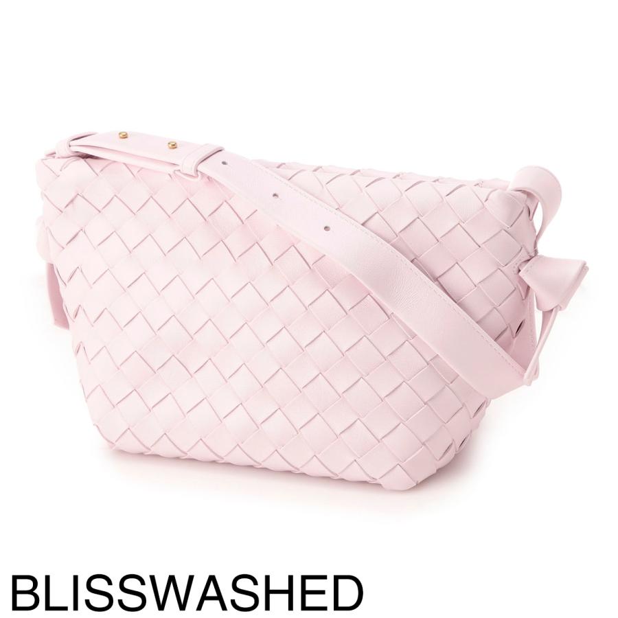 BOTTEGA VENETA（ボッテガ・ヴェネタ） ショルダーバッグ TIE