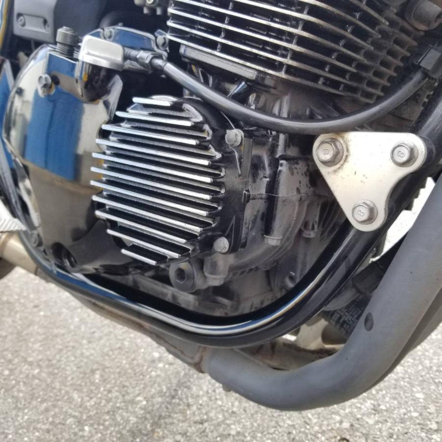 mc.maniac製 XJR400 XJR400R エンジンカバー 左右セット 黒 ポイント