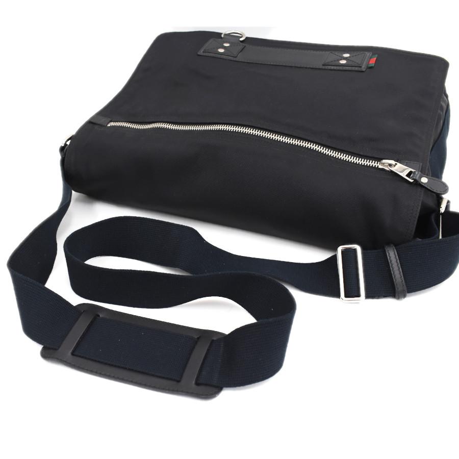 GUCCI（グッチ） メッセンジャー ショルダーバッグ 246052 ナイロン