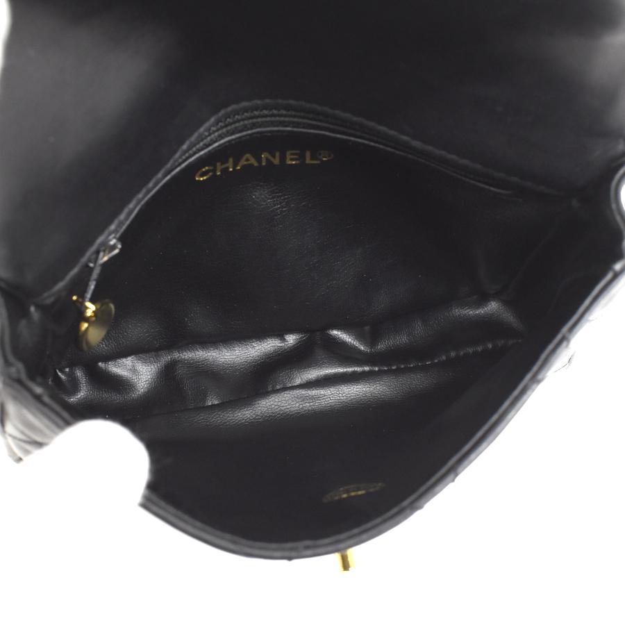 マトラッセ 新品同様 シャネル ウエストバッグ ラムスキン ブラック