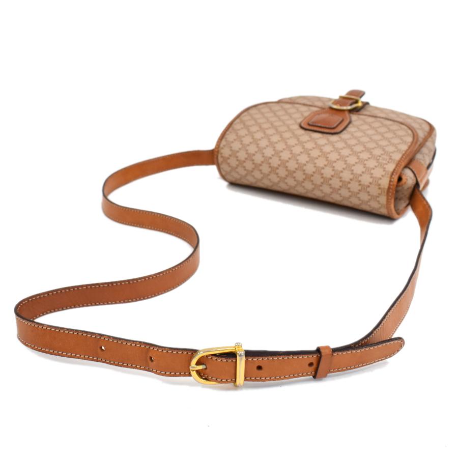 セリーヌ ショルダーバッグ マカダム柄 トリオンフ レザー 斜め掛け