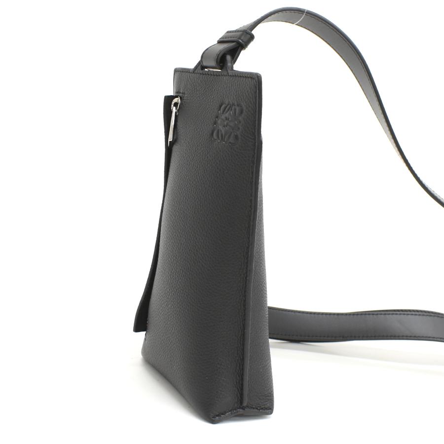 LOEWE（ロエベ） 新品同様 バーティカル Tポケット ボディバッグ