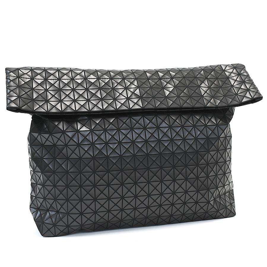 BAO ISSEY MIYAKE 新品同様 バオバオ イッセイミヤケ ポーチ クラッチ