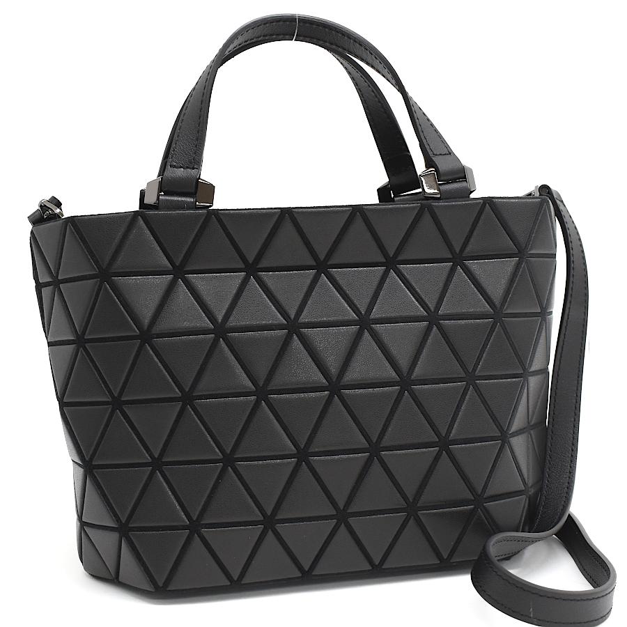 ISSEY MIYAKE（イッセイミヤケ） 2wayバッグ バオバオ BB31AG313