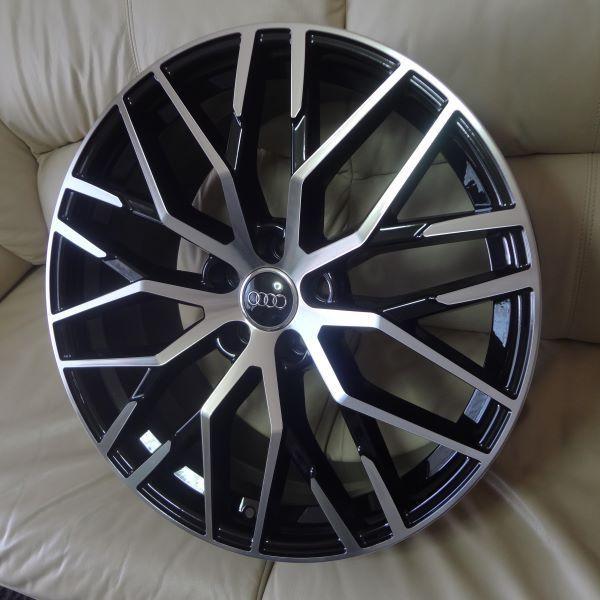 アウディ Q5/SQ5(8R,FY系)対応 A1349(255/45R20) (20インチ,ブラック