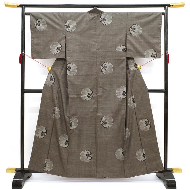 本場大島紬 袷 着物 正絹 7マルキ 一元式 黒こげ茶 雪輪 花