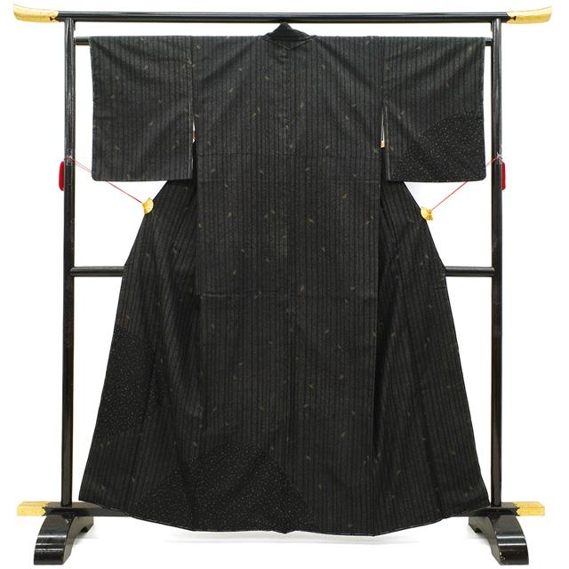 本場大島紬 訪問着 着物 正絹 袷 染大島 黒 縞 桜の花びら カジュアル