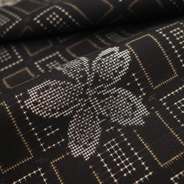 本場大島紬 着物 未使用 正絹 大島紬 袷 7マルキ 黒こげ茶 カジュアル