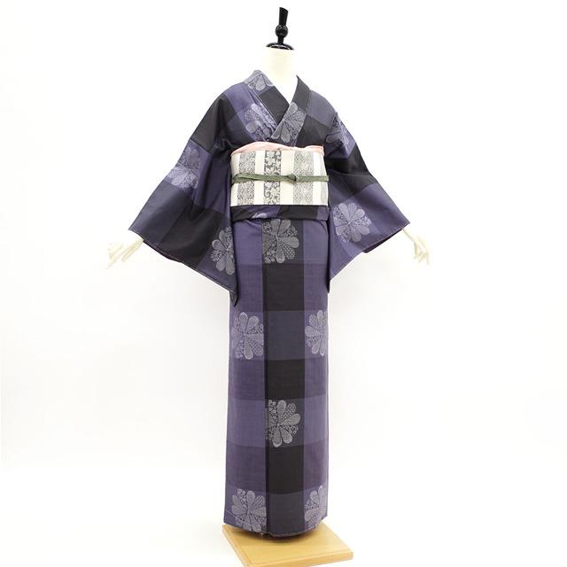 本場奄美大島紬 袷 着物 泥染 さんご染 正絹 紫 黒 市松 菊 新古品