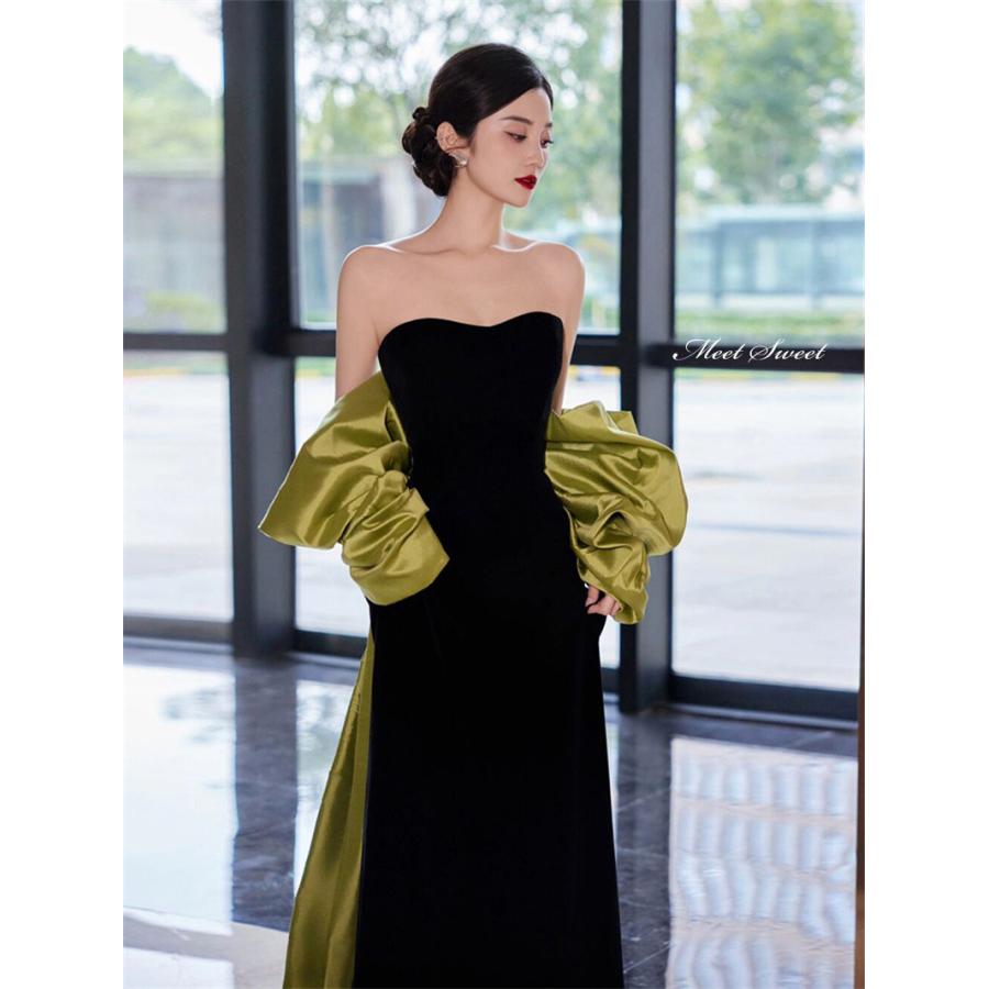 カラードレス スレンダーライン ブラック ベアトップ 大きいリボン