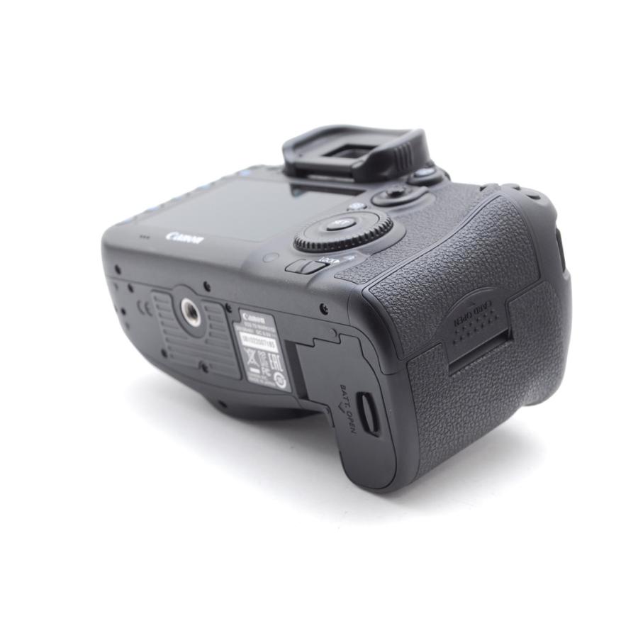 EOS 7D Canon キヤノン Mark II ダブルズームキット 新品SD32GB付き