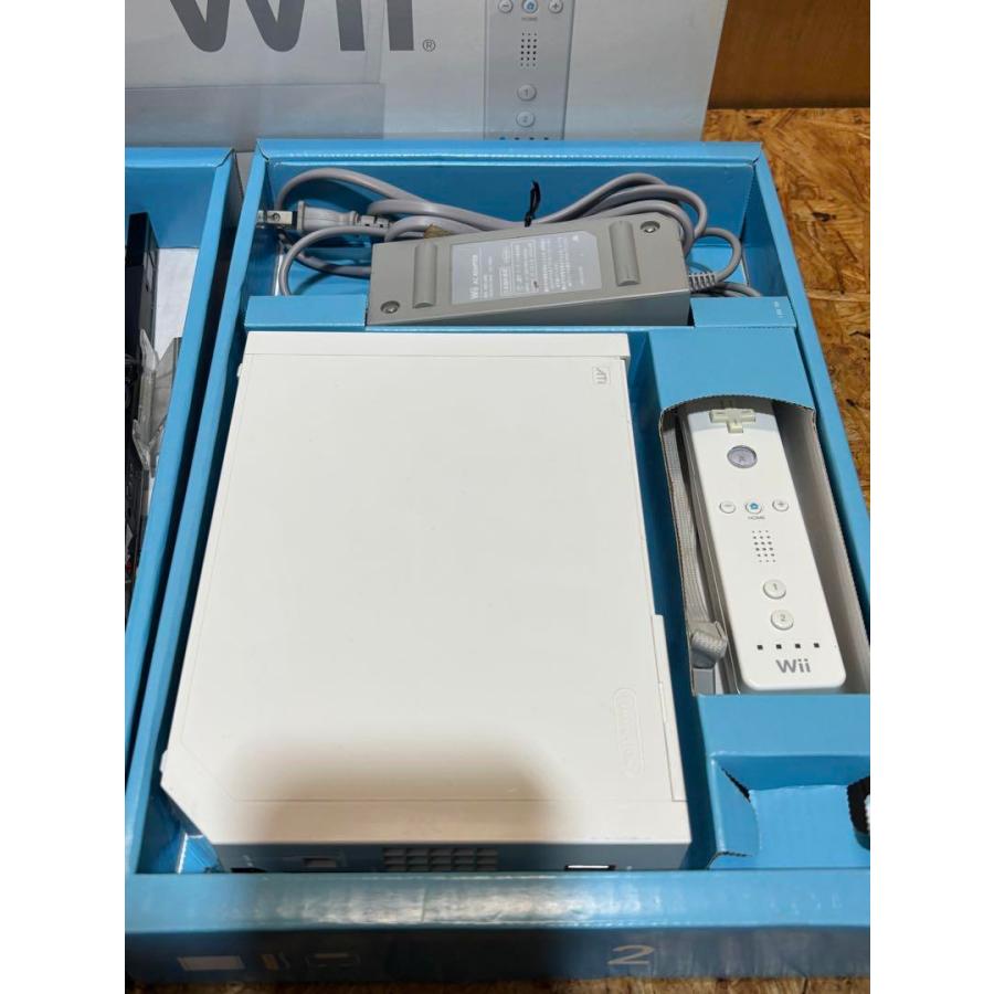 任天堂（Nintendo） Wii 本体 すぐ遊べるセット 箱 コントローラー付き
