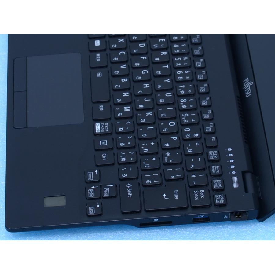 LIFEBOOK Core i7 1185G7 メモリ16GB SSD256GB U9311/F Wi-Fi6 USB4