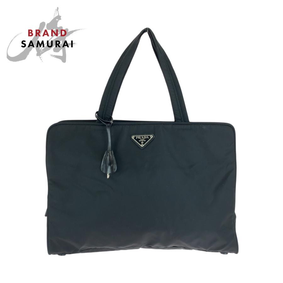 PRADA（プラダ） テスート 三角ロゴプレート ブラック 黒 シルバー金具