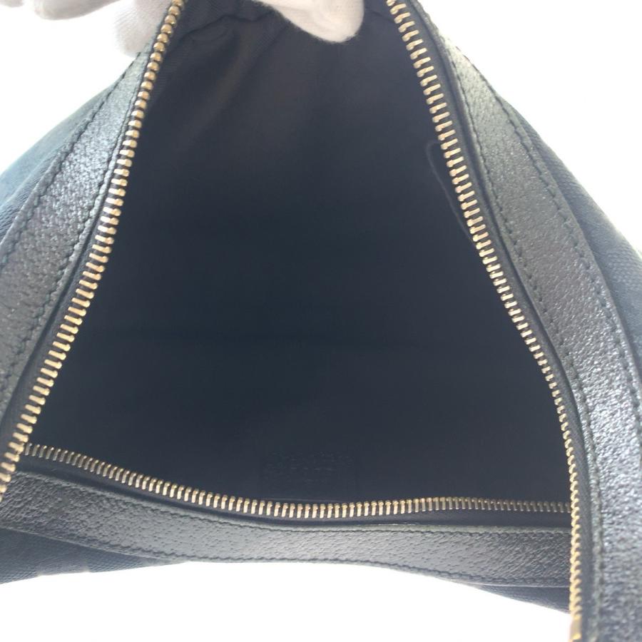 GUCCI（グッチ） 美品 ホーボー ブラック シルバー金具 GGキャンバス