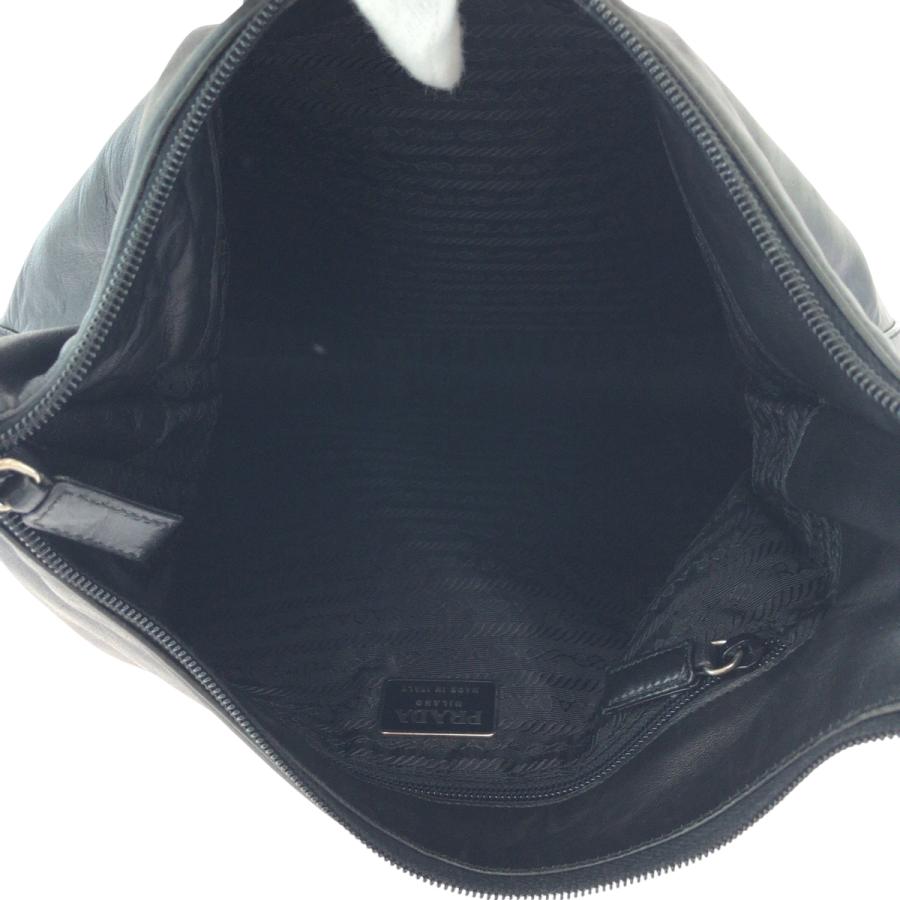 PRADA（プラダ） プラスチックハンドル ロゴ ブラック 黒 プラスチック