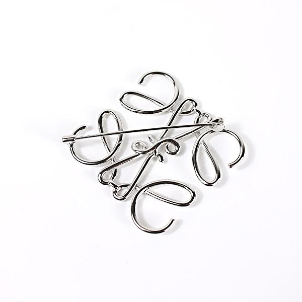 LOEWE（ロエベ） Anagram Brooch アナグラム ブローチ アクセサリー