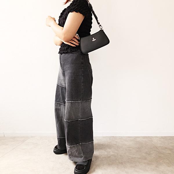 Vivienne Westwood（ヴィヴィアンウエストウッド） ショルダーバッグ