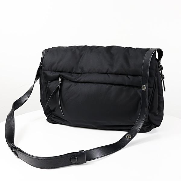 PRADA（プラダ） 【LaGヴィンテージ】PRADA ショルダーバッグ Re Nylon