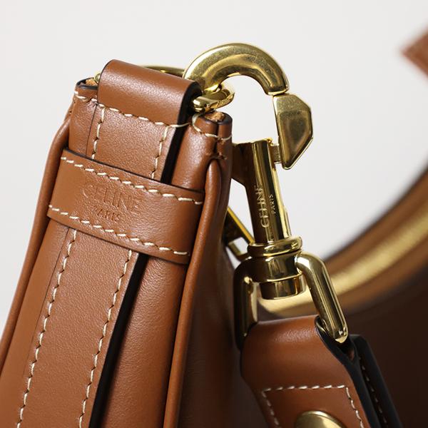 CELINE（セリーヌ） ショルダーバッグ Celine Logo Medium Ava