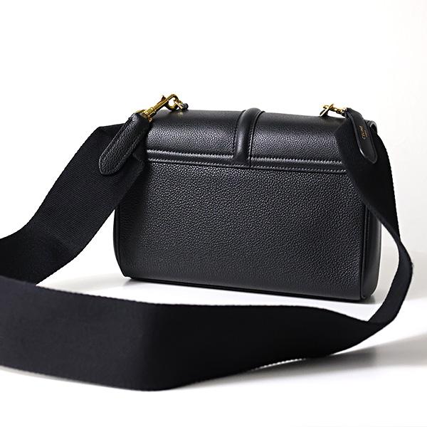 CELINE（セリーヌ） ショルダーバッグ Teen Soft 16 Shoulder Bag
