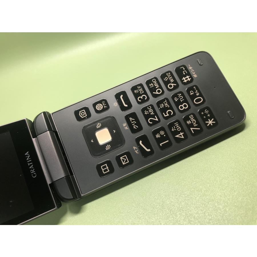 KYOCERA（京セラ） 【Simロック解除済み】☆Cランク☆ AU GRATINA