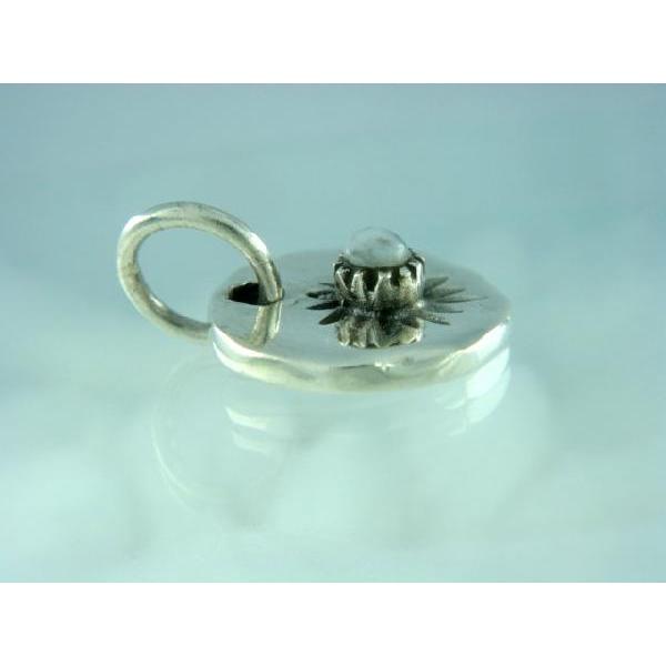 てんてんシルバーブローチ 白い石付き てんてんシルバーブローチ 白い