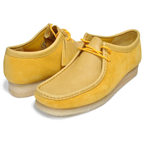 Clarks（クラークス） CLARKS WALLABEE YELLOW SUEDE 26154742