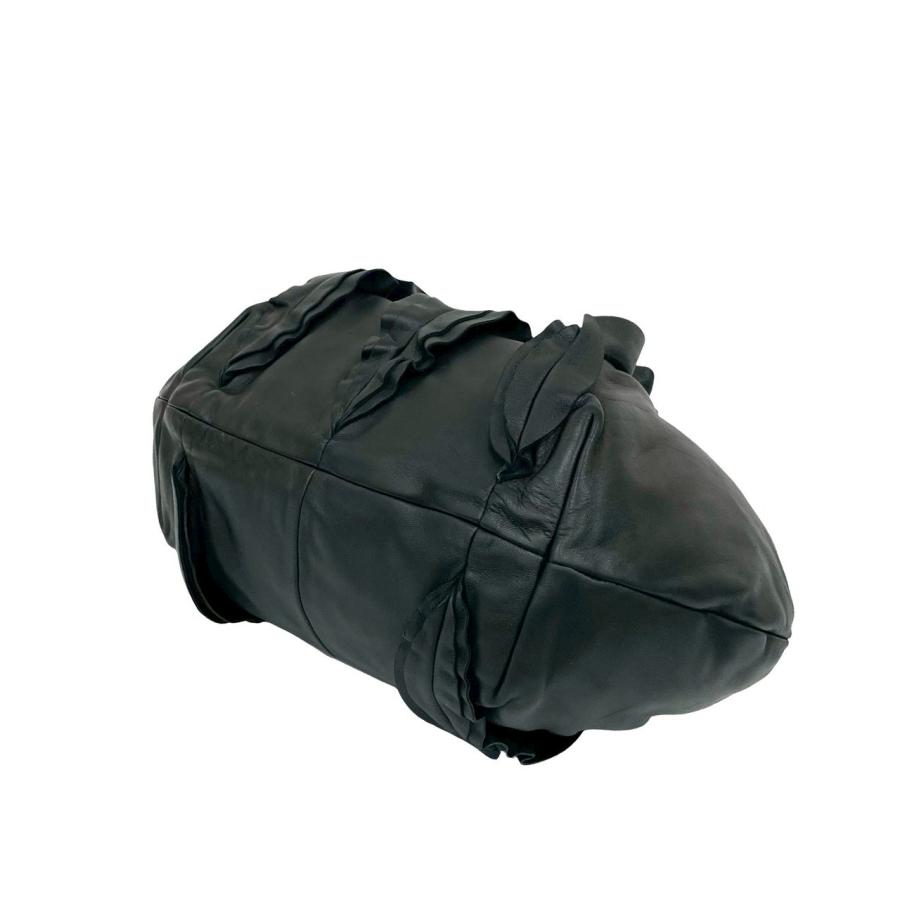 PRADA（プラダ） 極 美品 希少品 カード付き フリル ギャザー レザー