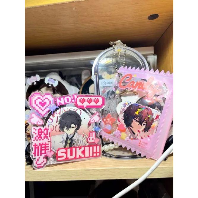 5点セット ケース ポーチ キーホルダー 缶バッジ アクスタ アクリル