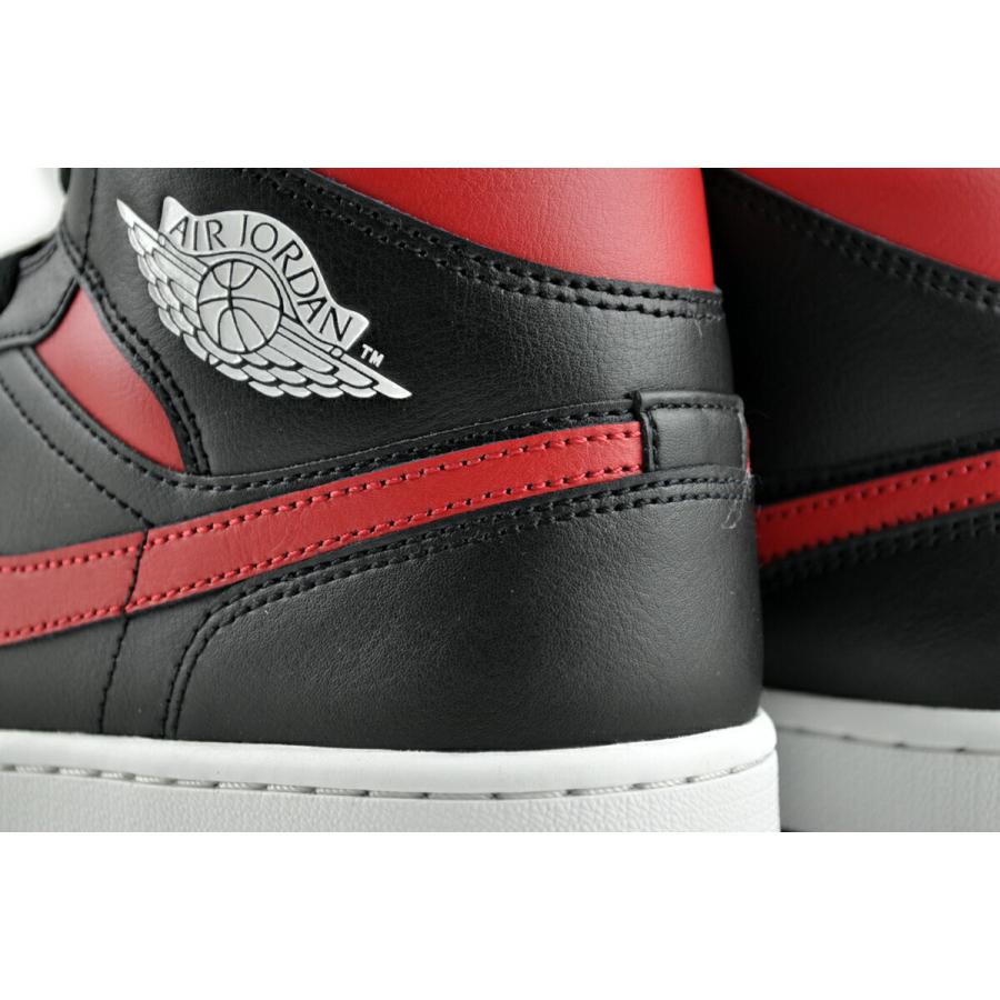 エア ジョーダン 1 ナイキ エアジョーダン ミッド ブラック バーシティ