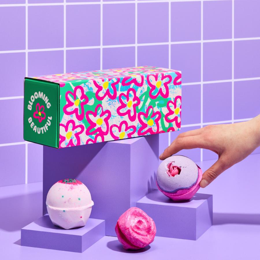 LUSH（ラッシュ） ブルーミング ビューティフル ギフト プレゼント