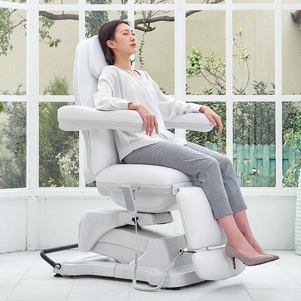 7BEAUTY（7ビューティー） 電動 フェイシャルベッド モーター ホワイト