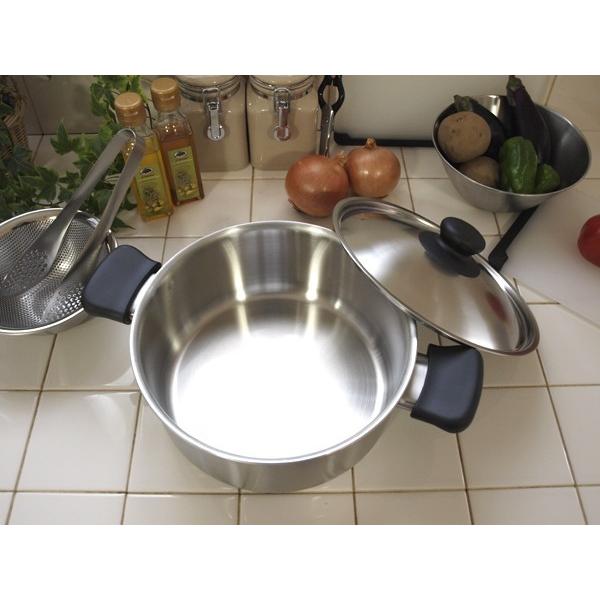 柳宗理 在庫限り ステンレス・アルミ 3層鋼 両手鍋 22cm 浅型 IH対応