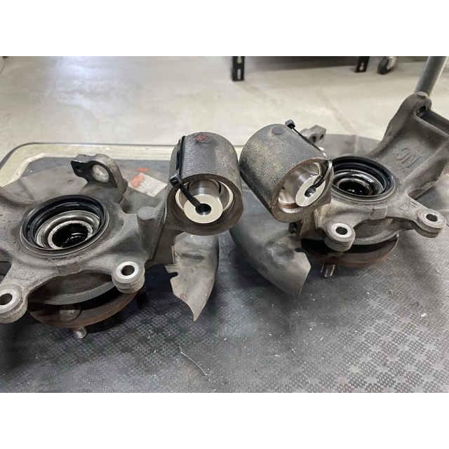 NA/NB ロードスター リアナックルピロ リアアッパーアーム部 左右2ヶ所