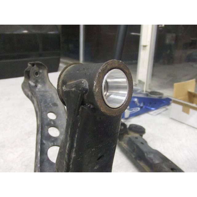 FC3S RX-7 リアアーム(後)ピロ スーパーナウ : ノエルオンライン