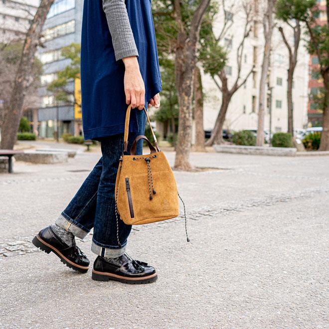 AS2OV（アッソブ） WATER PROOF SUEDE DRAWSTRING BAG 巾着バッグ