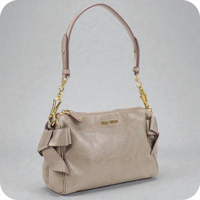 miu miu（ミュウミュウ） 中古 ショルダーバッグ レディース ブランド