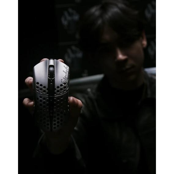 finalmouse 【予約商品】【新品】【正規品】Finalmouse Starlight Pro