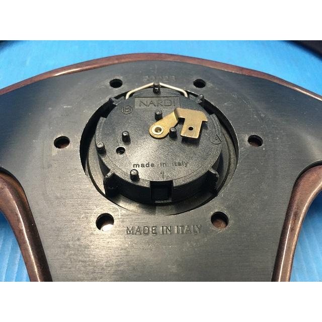 NARDI 中古 ステアリング NARDI（ナルディ） GARA3(ガラ3) ウッド