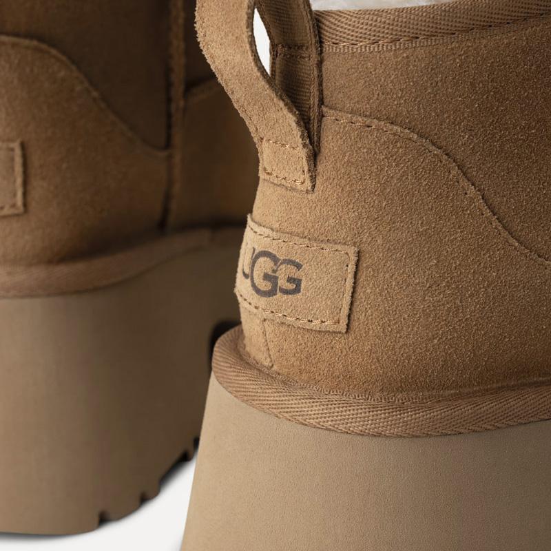 UGG（アグ） 【並行輸入】アグ 厚底ブーツ ウィメンズ クラシック