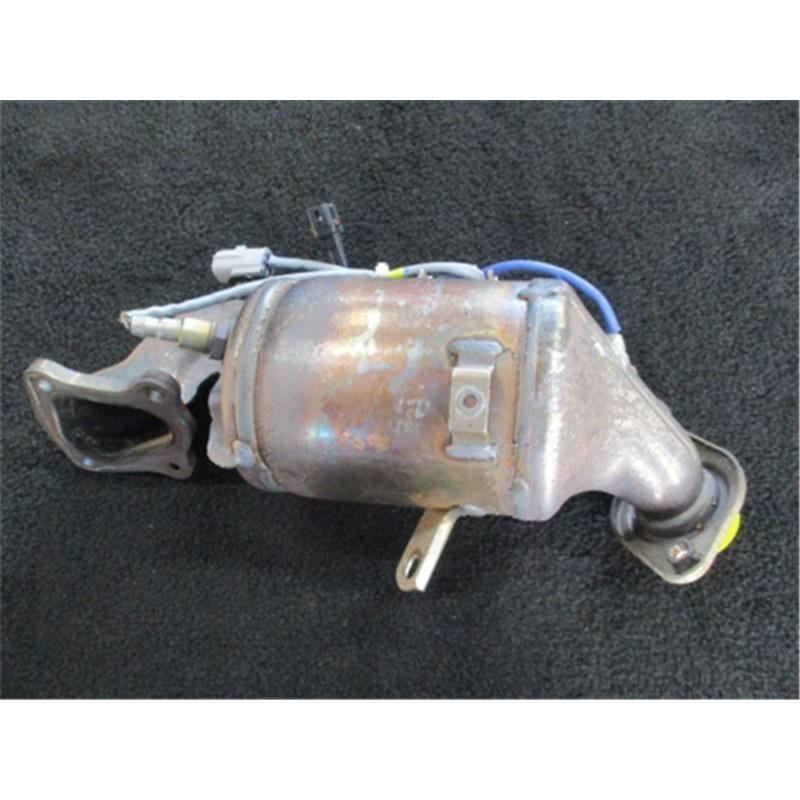 スズキ 純正 スイフト 《 ZC33S 》 触媒 14220-53R00-H02 P10100