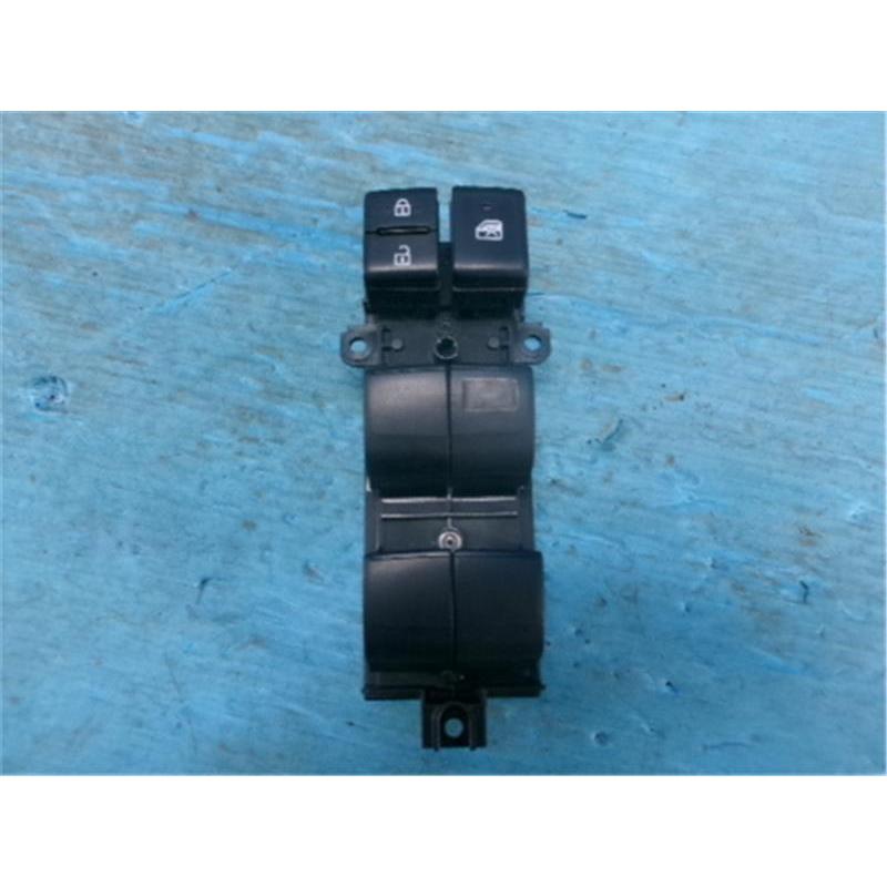 トヨタ 純正 カローラスポーツ 《 NRE214H 》 パワーウィンドウ